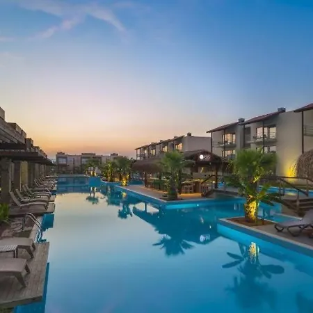 Concorde Luxury Resort & Beach Club & Casino
