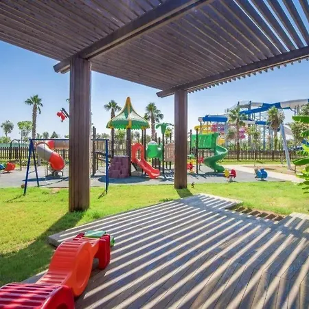 Concorde Luxury Resort & Beach Club & Casino